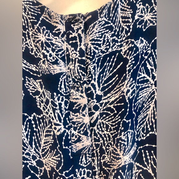 Beautiful H&M blue with white floral pattern midi dress - size 8 - Picture 4 of 8